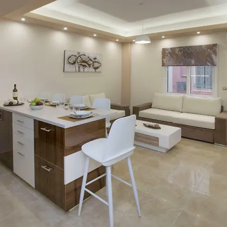 Spacious & Convenient Place Near Acropolis Museum By Ghh-2